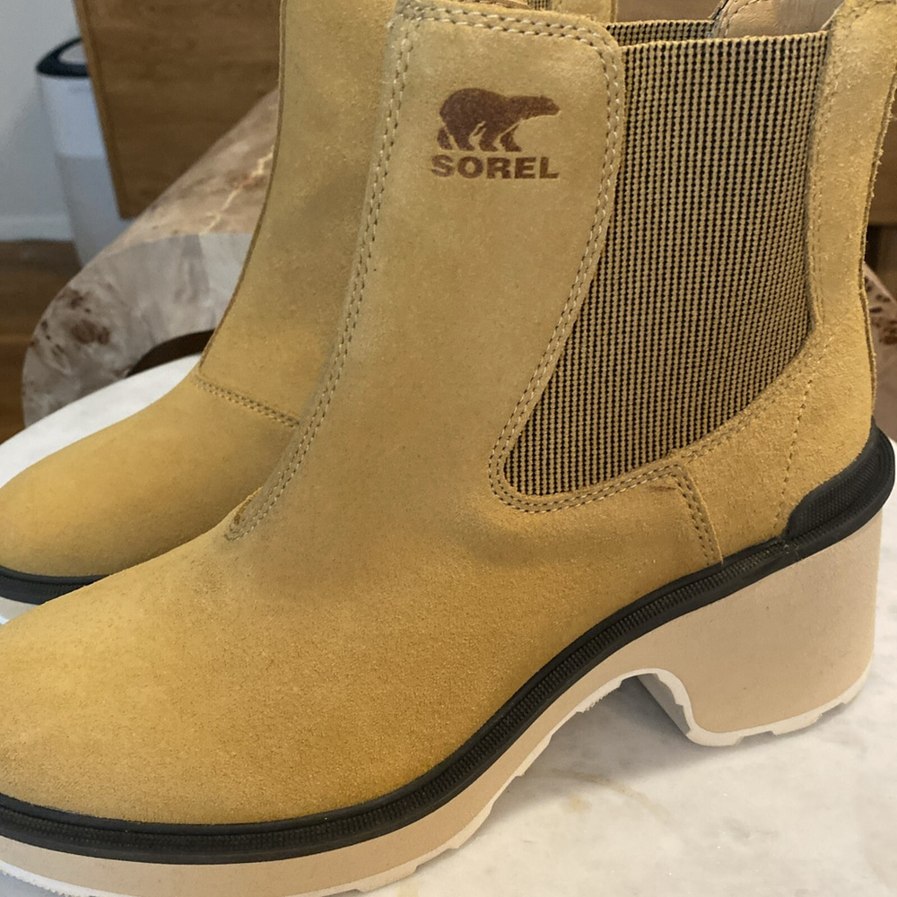 Sorel Addington Chelsea Boots Tan Suede Size 8.5 Chunky Heel Waterproof NEW - Picture 5 of 9